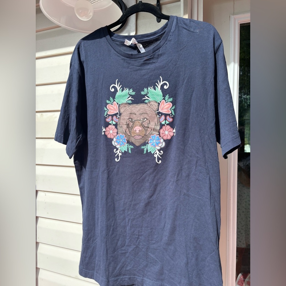 Beautiful Indigenous print tee Anishinaabe Bimishimo